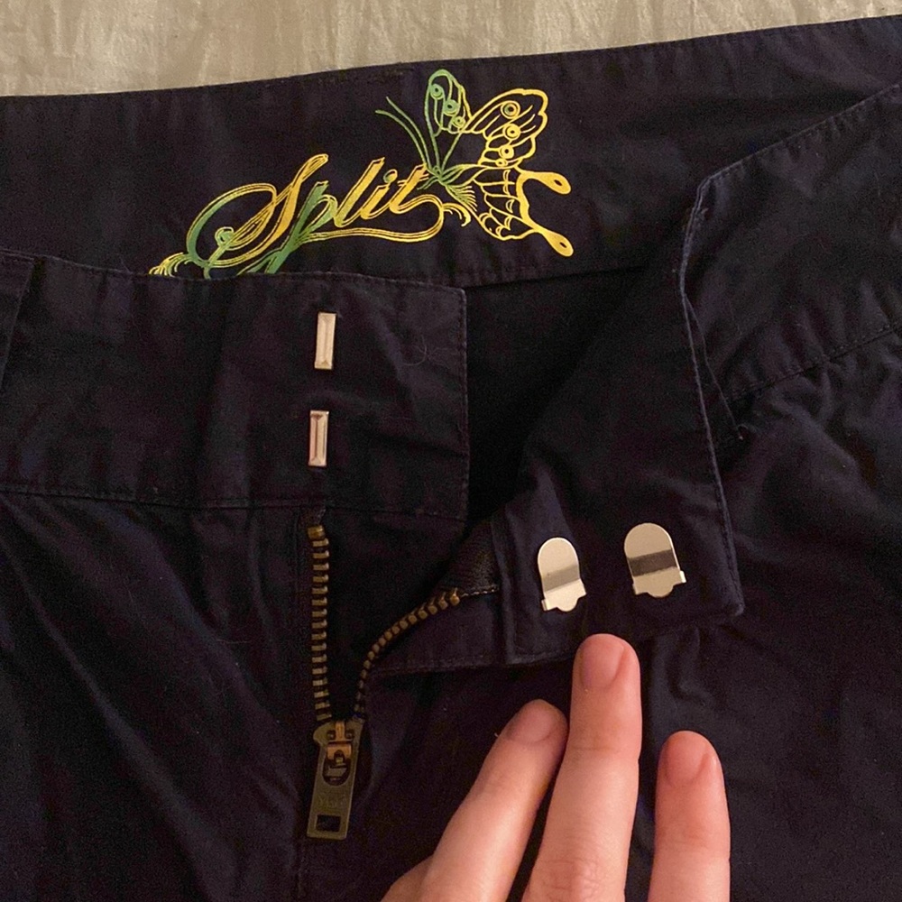 Split cuffable shorts - Picture 2 of 6